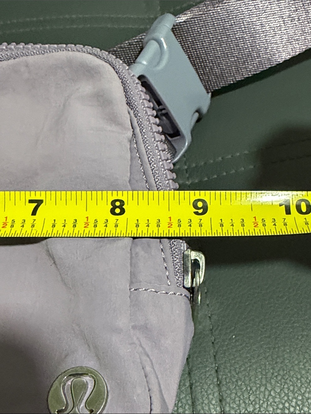Lululemon Large Everywhere Belt Bag - Picture 10 of 10